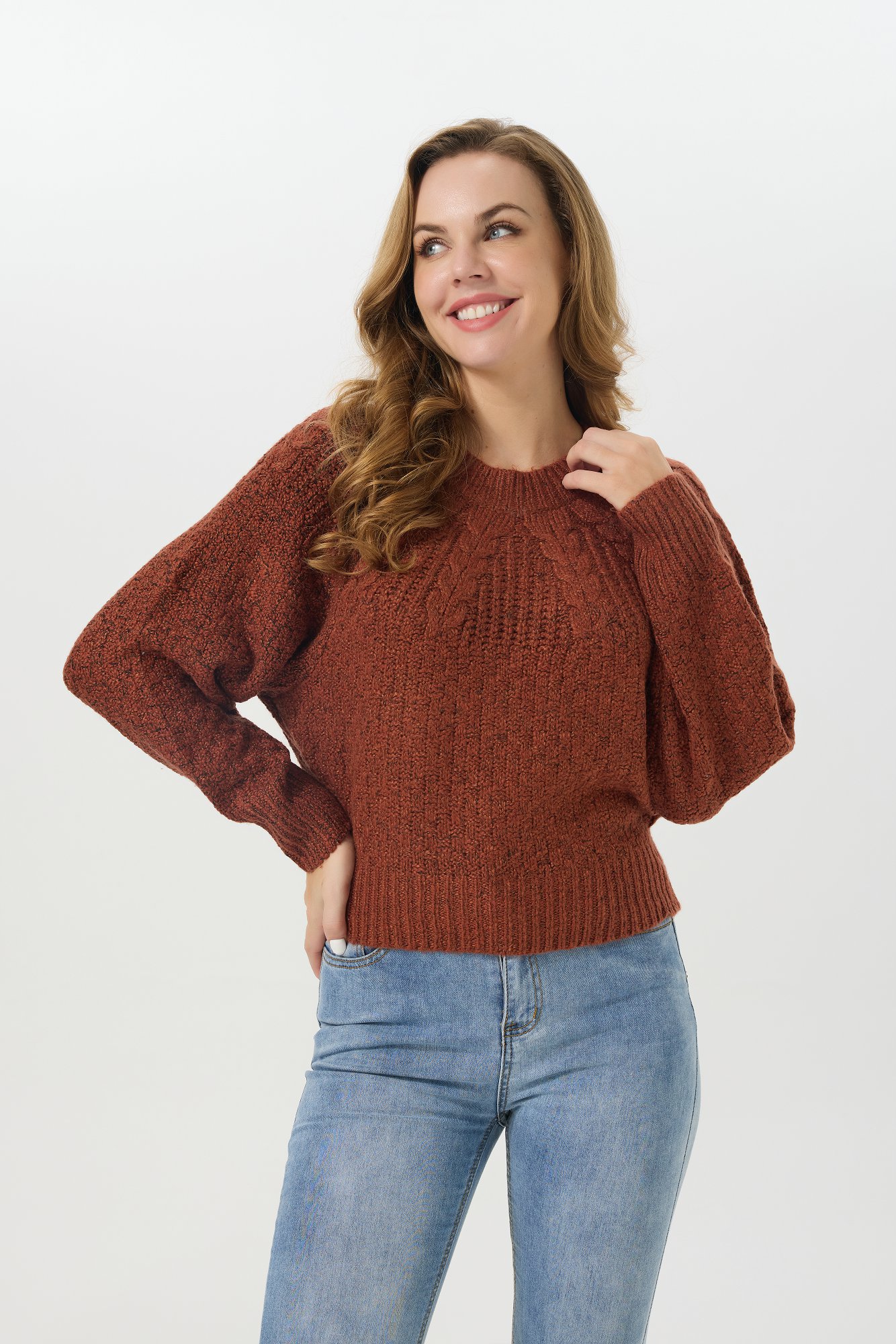 Sierra cable crew sweater