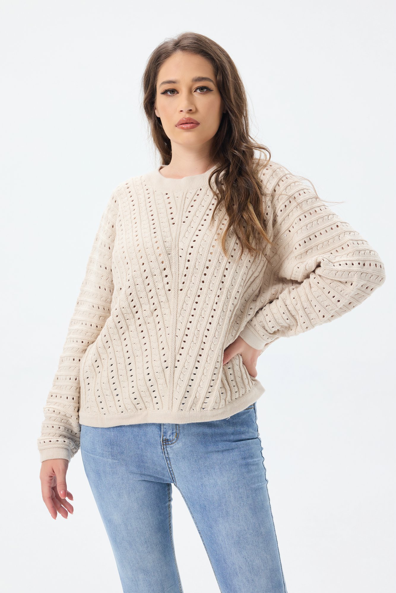 IE8104A